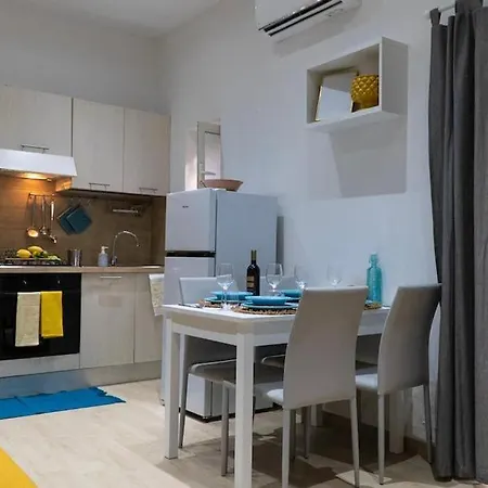 Apartamento Santa Cecilia House Centro Palermo-350 Mt Stazione Palermo
